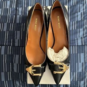 Ladies shoes NWT size 9M.  Black with Gold Buckle pointed toe low heel pumps.